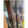 Image 8 : Queen sized 4 post bed frame, wood - some assembly required