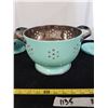 Image 2 : Kitchenware Set