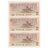 Image 2 : 3 Consecutive 1986 Canadian $2 Bills Uncirculated