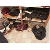 Image 1 : Luggage,purses, skates Cat A