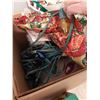 Image 10 : Christmas items, trunk Cat A