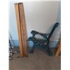 Image 2 : wrought iron bench, table B