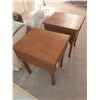 Image 5 : Mid century end tables C