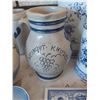 Image 8 : Cheese boards, decanters and more B