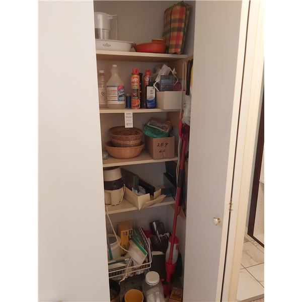 Le Creuset Corningware & More  Cat A