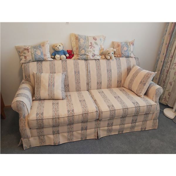 Simmons sofa bed C