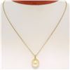 Image 1 : 18kt Yellow Gold 10.45mm Pearl and Diamond Solitaire Pendant Necklace