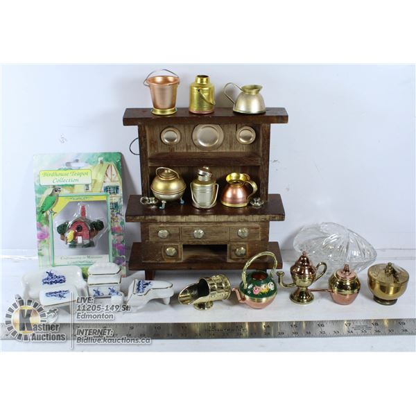 VARIETY OF MINATURES SACCHARIN