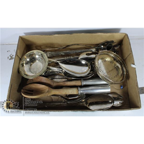 TRAY OF VINTAGE SILVER PLATE DINNERWARE