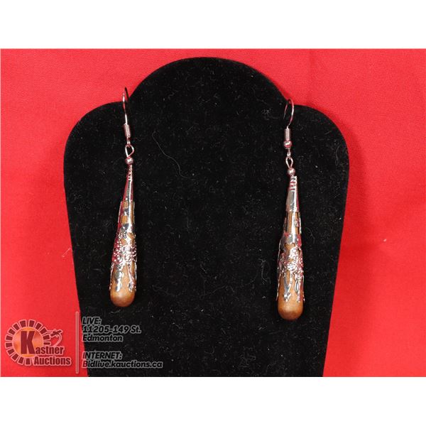 BROWN W/SILVER DROP EARRINGS