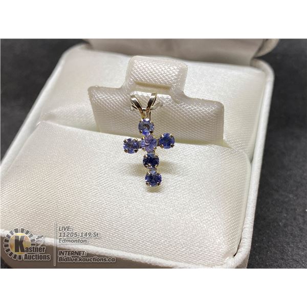 BZ419-192 10K  SAPPHIRE PENDANT