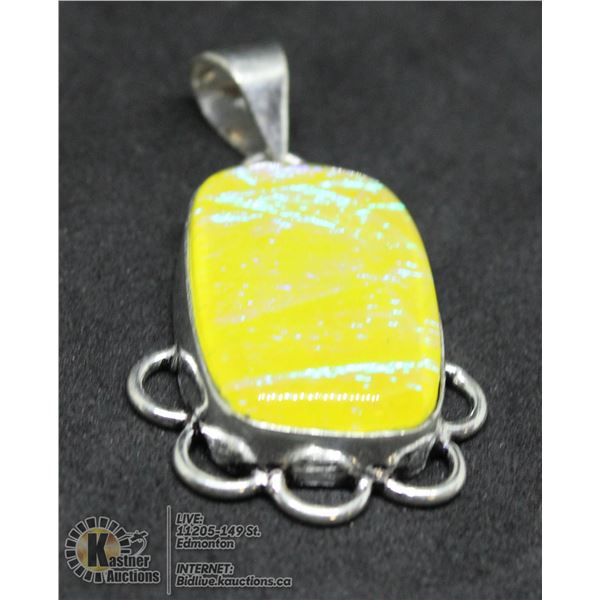 #185- AUSTRALIAN TRIPLE OPAL PENDANT