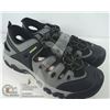 Image 1 : SAGUARO HIKING SHOES. SIZE 9