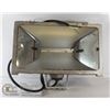 Image 1 : UNCLAIMED 120V BUILDING SPOTLIGHT.