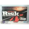 Image 1 : RISK - STATEGIC CONQUEST BOARD GAME