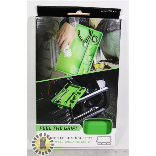 NEW SILICONE MULTI-USE ANTI-SLIP TRAY