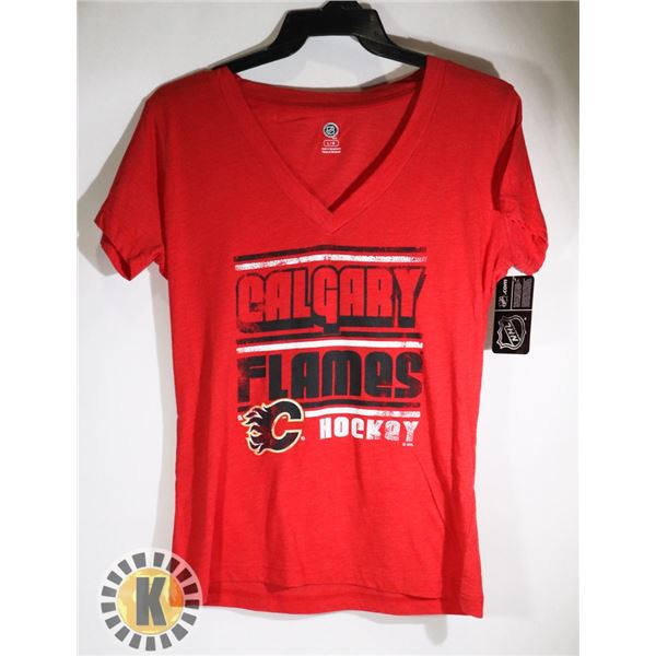 NEW CALGARY FLAMES WOMEN'S T-SHIRT V-NECK MEDIUM