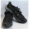 Image 1 : SAGUARO MENS HIKING SHOES SIZE 12.