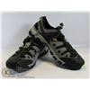 Image 1 : SAGUARO MENS HIKING SHOES SIZE 10.