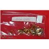 Image 1 : 1 OZ. BAG OF GOLD COLOR CHARMS