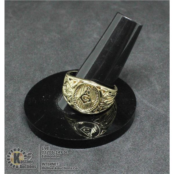 MENS MASONIC RING SIZE 11