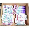 Image 1 : FLAT LOT OF BRAND NAME LADIES RAZOR