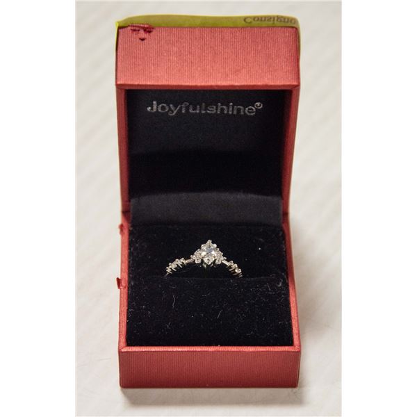 925 SILVER RING SZ 8