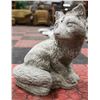 Image 2 : CONCRETE FOX 10 INCH TALL STATUE