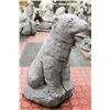Image 2 : CONCRETE BEAR 13 INCH TALL STATUE