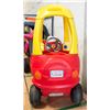 Image 2 : LITTLE TIKES RED CAR