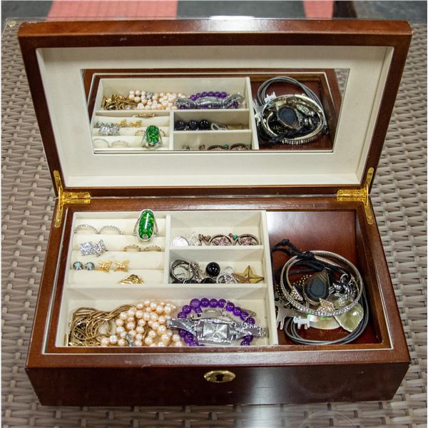 BROWN 2-TIER JEWELLERY BOX FULL OF JEWELLERY