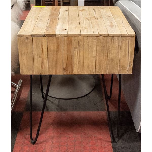 SHOWHOME WOOD TOP SIDE TABLE 23.5 X 20 X 20