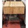 Image 1 : SHOWHOME WOOD TOP SIDE TABLE 23.5 X 20 X 20
