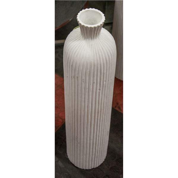 SHOWHOME VASE 24 INCHES TALL