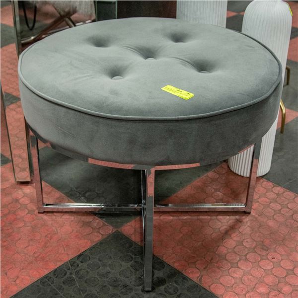 SHOWHOME ROUND FABRIC STOOL 18.5 INCHES TALL