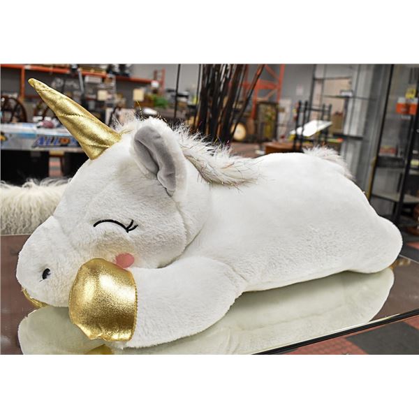 SHOWHOME STUFFED UNICORN