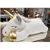 Image 1 : SHOWHOME STUFFED UNICORN