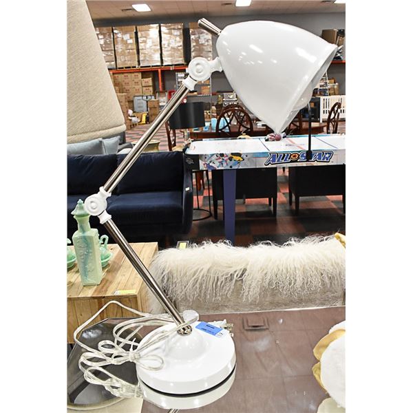 SHOWHOME WHITE & CHROME TABLE LAMP