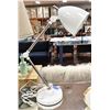 Image 1 : SHOWHOME WHITE & CHROME TABLE LAMP