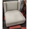 Image 1 : SHOWHOME FABRIC CHAIR 33 INCHES TALL