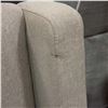 Image 2 : SHOWHOME FABRIC CHAIR 33 INCHES TALL