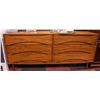 Image 1 : SHOWHOME DRESSER 63 X 18 X 28.5 INCHES