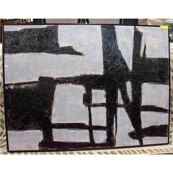 SHOWHOME WALL HANGING 36.5 X 48 INCHES