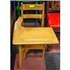 Image 1 : SMALL KIDS SCHOOL DESK