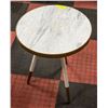 Image 1 : 2 SHOWHOME TRIPOD STONE TOP END TABLE 22 IN TALL