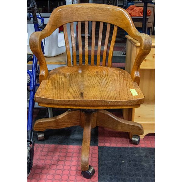 KRUG OAK SWIVEL OFFICE CHAIR