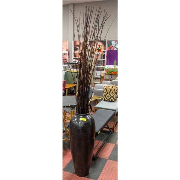 SHOWHOME DECOR VASE WITH TWIGS 36.5 INCHES