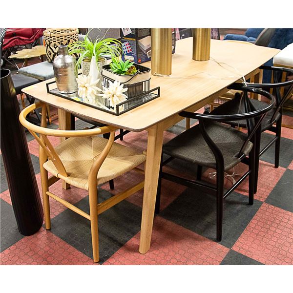 SHOWHOME DINING ROOM TABLE 36.5 X 70 X 31