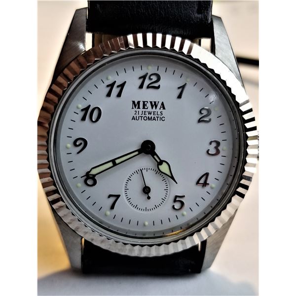 NEW MEWA WHITE FACE 21 JEWEL AUTOMATIC WATCH