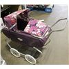 Image 2 : VINTAGE DOLL CARRIAGE